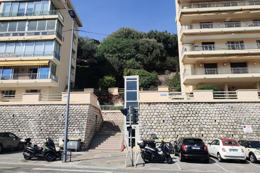 Bel Climatise Vue Mer Parking Gratuit.
